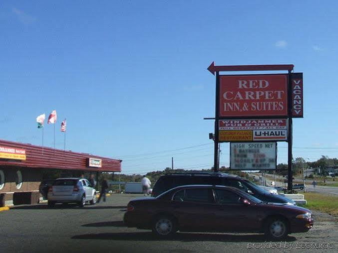 Lively Inn And Suites - Sudbury Naughton ภายนอก รูปภาพ